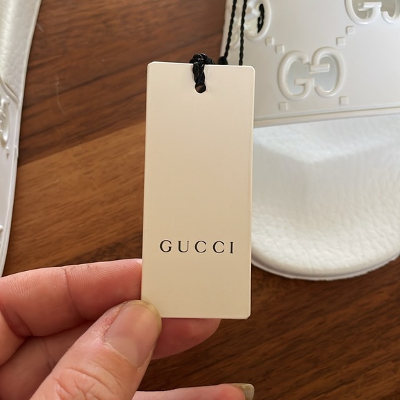 Authentic Gucci Pool Slides Interlocking G Design - Picture 6 of 11